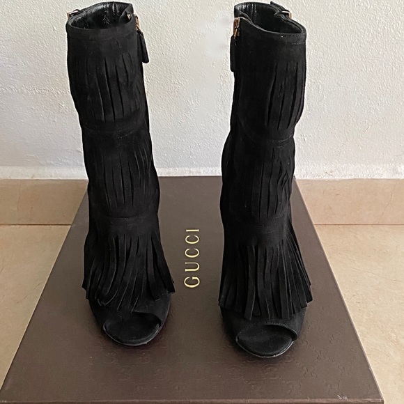 GUCCI BECKY FRINGE ANKLE BOOT, BLACK - Picture 2 of 7